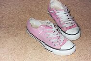 pink+chucks.jpg