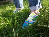 shoes_in_the_grass_by_midgels-d38ymrp.jpg