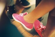 the_pink_shoes_by_sicumintea-d39q84x.jpg