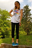 black-fantastic-american-apparel-leggings-white-bow-modcloth-shirt_400.jpg