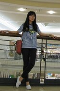 white-keds-shoes-black-no-brand-pants-blue-meihua-t-shirt-pink-no-brandd-s_4002.jpg