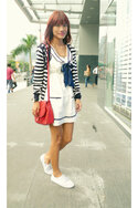 white-sailor-forever-21-dress-red-liz-claiborne-bag_400.jpg