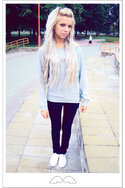 white-topshop-shoes-black-levis-jeans-aquamarine-necklace-silver-only-jum_400.jpg