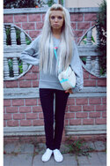 white-topshop-shoes-black-levis-jeans-aquamarine-necklace-silver-only-jum_4003.jpg