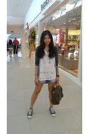 white-cotton-forever-21-shirt-faded-denim-zara-shorts_400.jpg