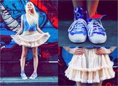 2007013_converse__marimekko__collaberation__sneakers__rochelle_fox__a_fox_that_meows__street_sty.jpg