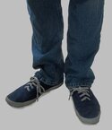 blue_sneaks_by_uwabakiboy-d4vlby2.jpg