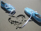 sandy_heart_shoes_by_nightmare_night-d580344.jpg