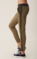 green-pants-3.jpg