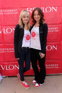 Olivia_Wilde___Emma_Stone_16th_Annual_EIF_Revlon_Run_Walk_For_Women_in_NY_050413_3.jpg