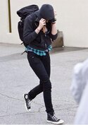 kristen-stewart-anbd-converse-chuck-taylor-all-star-canvas-high-top-sneakers-gallery.jpg