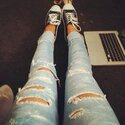 converse-girl-jeans-ripped-Favim.com-841233.jpg