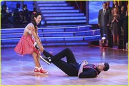 meryl-davis-maksim-chmerkovskiy-judges-apologizing-dwts-04.jpg