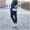 Outfit-Fashionblogger-Yas-Leatherjacket-Bauchtasche.jpg