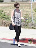 lily-collins-out-and-about-in-los-angeles-05012015-08.jpg