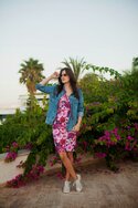 viktoriya sener quiz dress street style floral dress oversize denim ripped jacket converse zerou.jpg