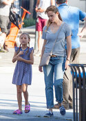 Jennifer_OnSetMiraclesFromHeaven11August2015.jpg