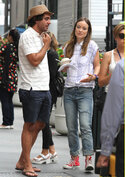 olivia-wilde-bobby-cannavale-bond-hbo-rock-roll-project-41.jpg