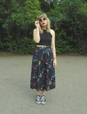 vintage outfit, midi skirt, floral midi skirt, vintage midi skirt, midi skirt and converse, summ.jpg