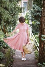 pink-dress-with-peter-pan-collar_result.jpg
