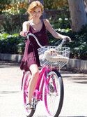 bella-thorne-rides-her-new-hello-kitty-bike-04.jpg