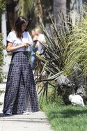 ana-de-armas-in-maxi-skirt-and-white-t-shirt-05-08-2020-1.jpg