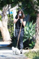 ana-de-armas-in-casual-outfit-walking-her-dog-in-venice-05-15-2020-0.jpg