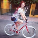 82f7efea8ceff159f6fcaf6333b3ab4b--girls-fixie.jpg