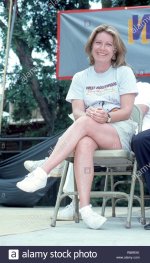 patty-duke-attending-a-los-angeles-aids-walk-in-west-hollywood-los-angeles-california-on-septe...jpg