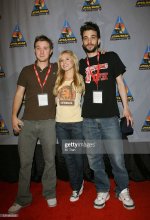 Kristen Bell converse 2007 gettyimages-121440256-2048x2048.jpg