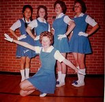 1c000ea349a141a591f607dc0532f0b2--keds-cheerleaders.jpg