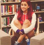 Ariana Grande - Keds (2).jpg