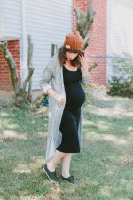 Maternity-Fall-Beanie-Style_0017.jpg