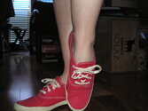 red keds white stitch 011.jpg