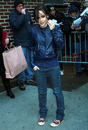 lateshowwithdavidletterman-3jan2008-maryannakis-splashnews03.jpg