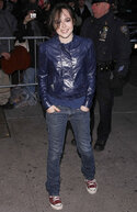 epo_davidletterman_arrivals_3jan2008_wire005.jpg