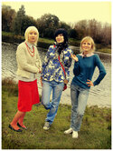 Russian_funny_girls_by_Krapivka2007.jpg