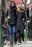 65565_celeb_city_org_Natalie_Portman_out_and_about_in_West_Village_04_123_1155lo.jpg