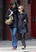 65409_celeb_city_org_Natalie_Portman_out_and_about_in_West_Village_08_123_1063lo.jpg