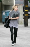 hilary-duff-lunch-9128-1.preview.JPG