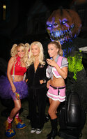 playboy-halloween-10248-4.jpg