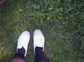 odd_feet_by_polaroidemotions.jpg