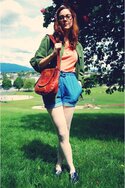 blue-thrifted-shorts-blue-thrifted-shoes-green-vintage-from-used-jacket-th_400.jpg