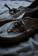 Dirty_Shoes_by_JoeLing.jpg