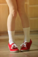 Red_Shoes_by_IxoxI.jpg