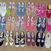  : gallery : collection : 1998 : 08 : myshoes2.jpg