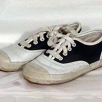  : gallery : collection : 1999 : 01 : Keds003.jpg