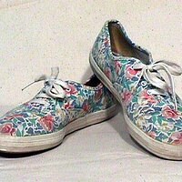  : gallery : collection : 1999 : 01 : Keds023.jpg