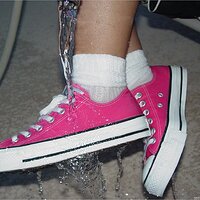  : gallery : converse : 2003 : 07 : seeker1_027.jpg