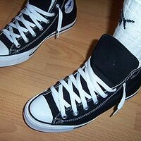 Black+Chucks+1.jpg